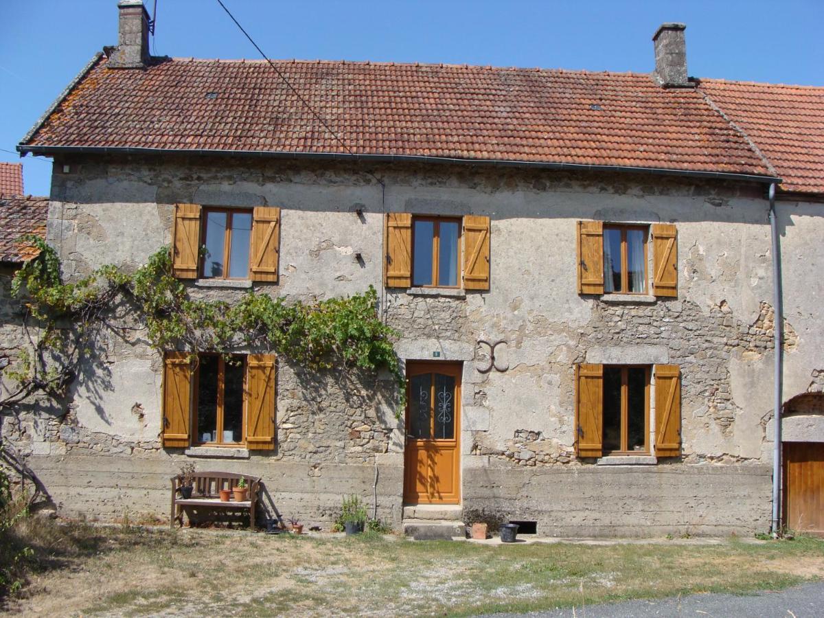Chambre D'Hotes De Puy Faucher Arrenes Exterior photo